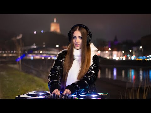 Ellika - Melodic Techno & Progressive House Mix, Night Vilnius Vol.72