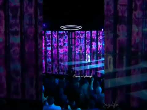 ARIANA GRANDE MARVELED THE WEEKEND ON STAGE WITH HER E5