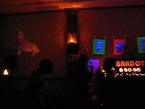 Bardot A-Go-Go : Tiki Oasis 2008