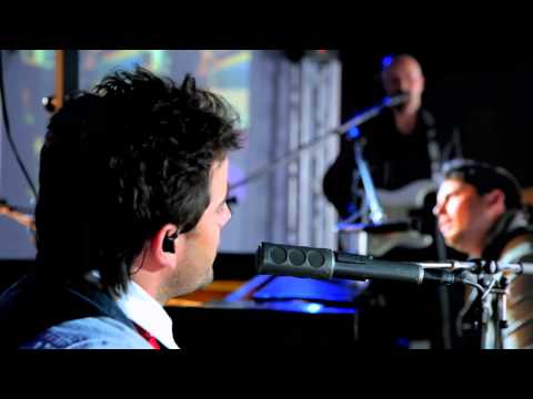 Madison  ft.  Mane De La Parra  - "Yo Solo Quiero Saber"