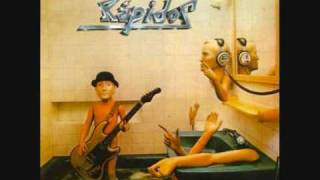 Moscas aulladoras, perros silenciosos - Los rápidos