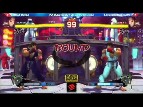 Super Street Fighter 4 AE2012 Daigo (Ry) vs Alex Valle (Ry) Mad Catz Unveiled