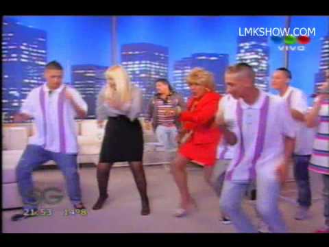 Susana y La Tota bailan con los wachiturros