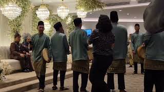 Download lagu Son's wedding.. Akrab kompang performance.. mp3 Download lagu Son's wedding.. Akrab kompang performance.. mp3