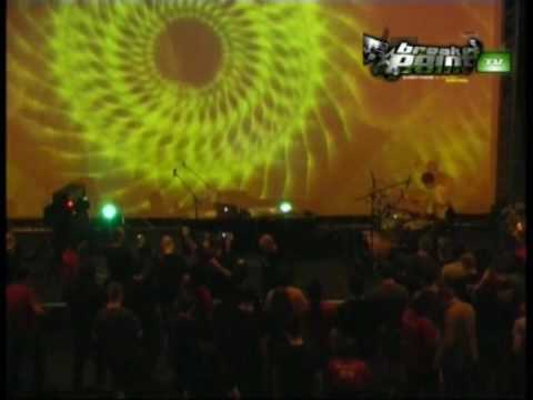 Xerxes, Romeo Knight and Bendik - Spacewalk pt2 (Live at Breakpoint 2009, Frankfurt, Germany)