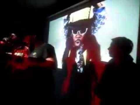 Ciko Crown feat Sobhi nash ''in volo'' live @ centocelleaperte