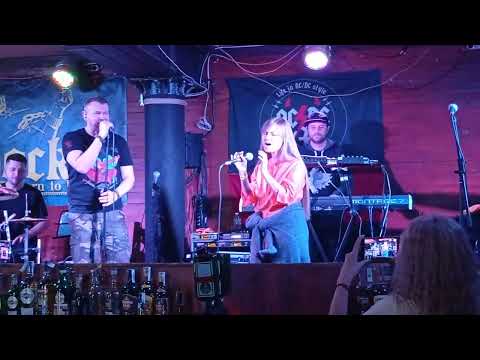 Олександр Положинський & Катя Chilly - Понад хмарами ( live Київ )
