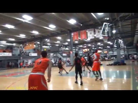 5'6" guard very athletic