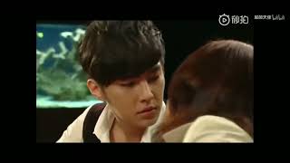 若いカップルと超好色なキスシーン #キスシーン #キス