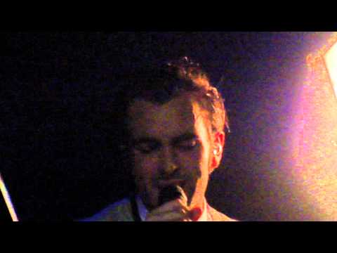 Marco Mengoni Lugano - Chiacchierata e Rehab.MP4