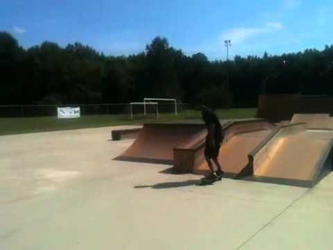 Fuckin kick roc to fakie