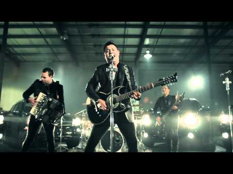 Los Inquietos Del Norte - La Gritera (Video Oficial)