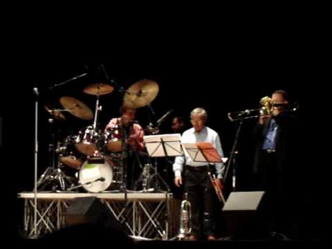 Dario Cellamaro Swingsuite live in Melzo 09 11 2007 (30 secondi della registrazione live del CD "SAMIRA"