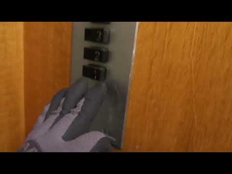 Beautiful Old 1961 Gated KONE Traction Elevator @ Mariankatu 14B, Kruununhaka, Helsinki, Finland