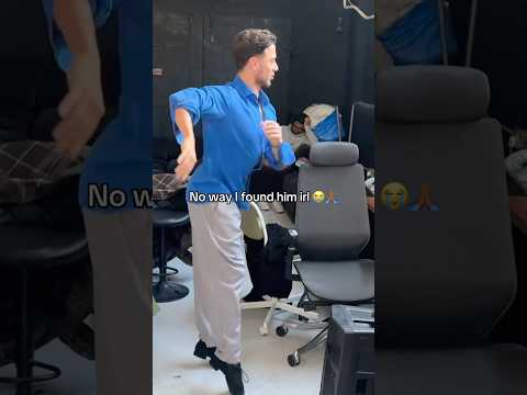 The Dancing Blue Shirt Guy🕺