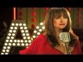 Alisha Chinai - Shut Up Kiss Me