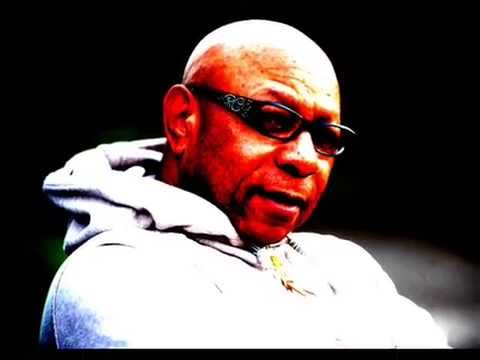 Caviar feat.Ronnie Canada "Make Me Sing It" (CaptainFunkOnTheRADIO Radio Béton!)