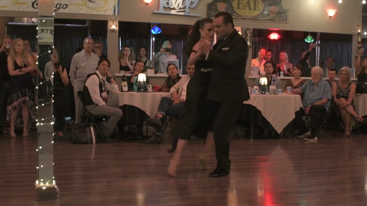 Francisco Forquera and Maria Ceva at El Encuentro 1/3