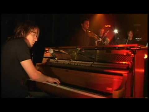 Karkwa - Red Light au Franco 07