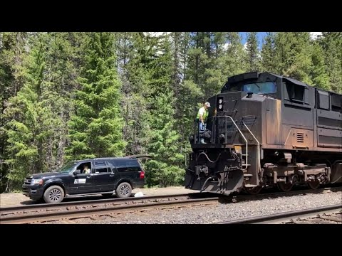 1413. pre SP LIVES helpers at cascade summit cut out UP 8691 on 06.22.2021