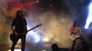 AIRBOURNE - Breakin&#39; Outta Hell - Live in Paris 2016