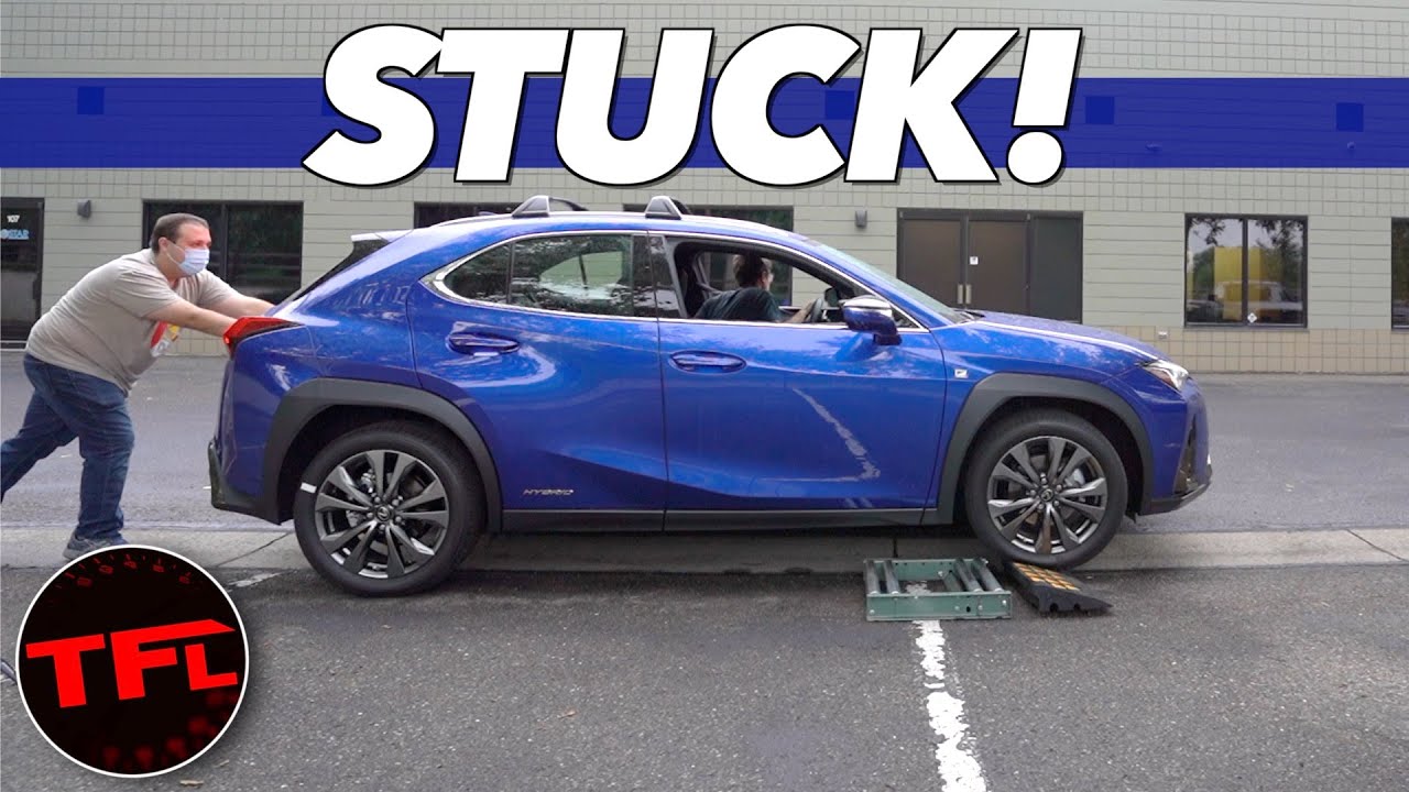 Watch The 2020 Lexus UX 250h STRUGGLE To Ace The TFL ...