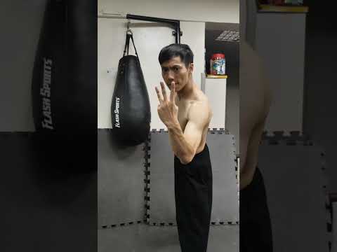 三日月蹴 Mikazuki Geri 教學
