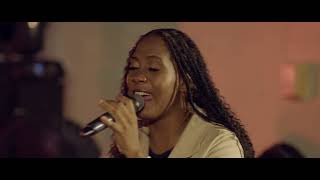Music video thumbnail preview for Yarolis Torres -  La Tierra Prometida (Video Oficial) by Leyenda