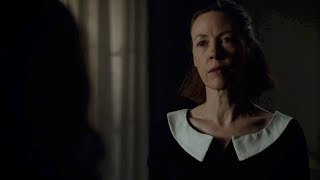 Veanne Cox Incorporated Clip video