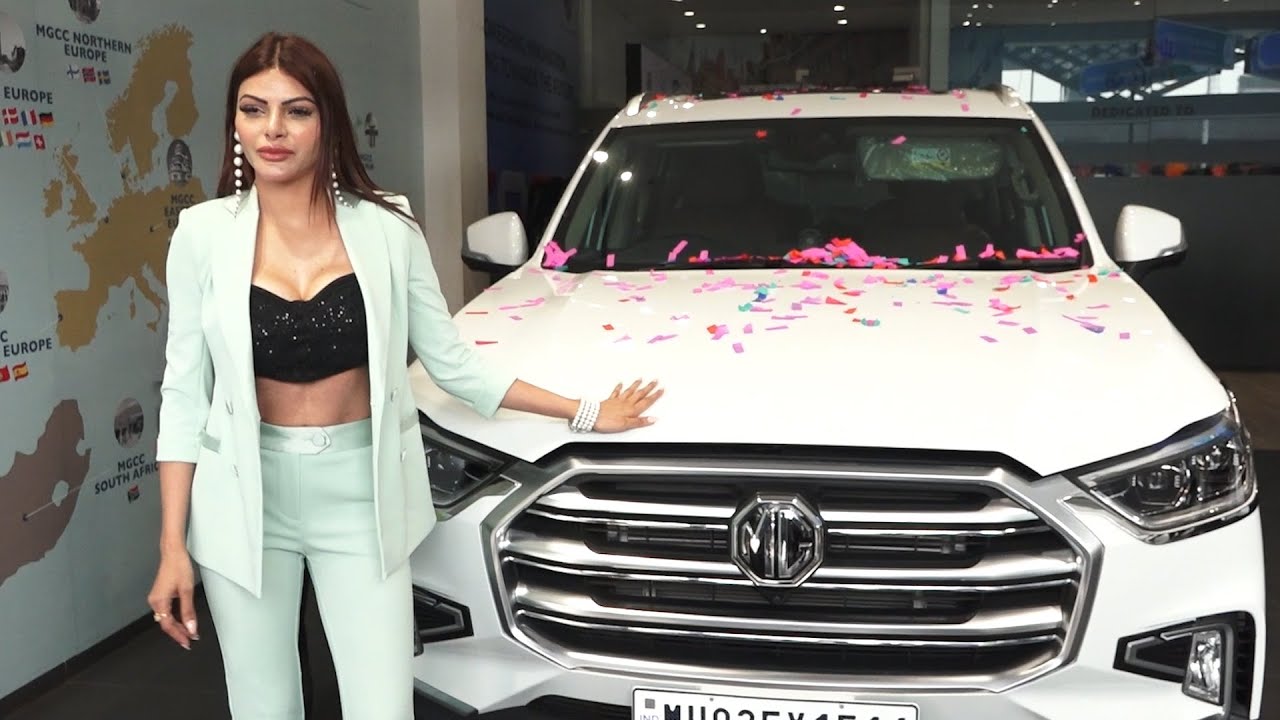 Sherlyn Chopra Take The Delivery Of New Car MG Gloster || Bollywood Mastiz