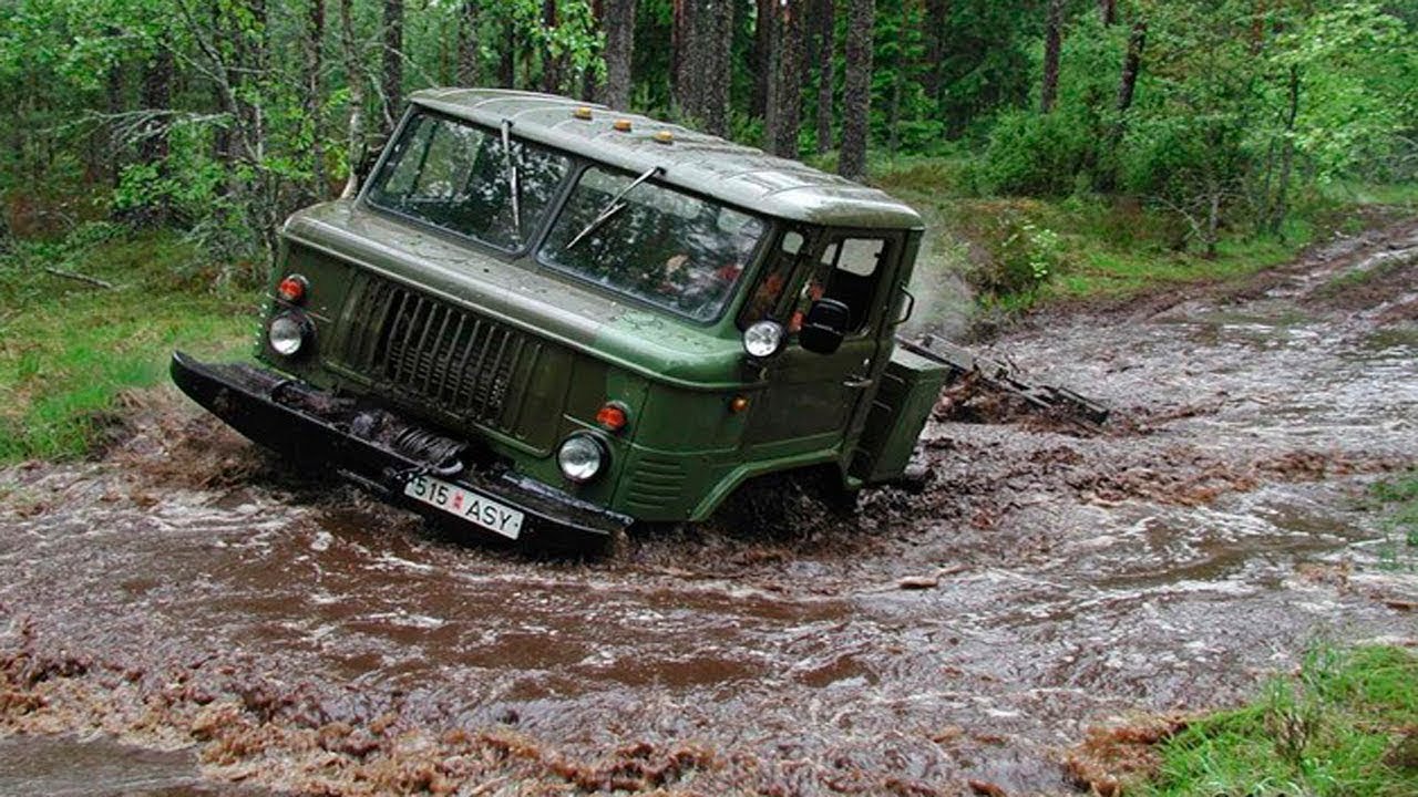 Путешествие на двух ГАЗ-66 по болотам. A truck journey through the swamps