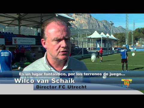 08/01/13 – El equipo holandés del Utrecht realiza su «stage» en La Nucía durante esta semana