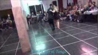 NOELIA BARSI y JAVIER RODRIGUEZ Bailando La Milonga LA CICATRIZ en FLOREAL MILONGA