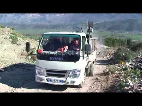 Transporti i mbeturinave në Gjirokastër - Top Channel Albania - News - Lajme