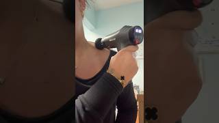 This Meassage Gun is a BEAST! 🔥  30 Speeds & 6 Heads - Deep Tissue Pain Relief #massagegun