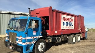 preview picture of video 'American Disposal Peterbilt Heil Rear Loader in Twin Falls, ID'