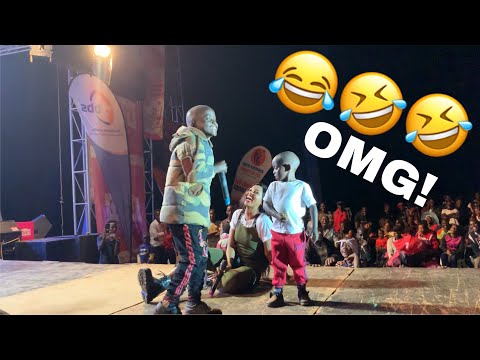 OMG Abaana bakubye Spice Diana omuziki ku stage (Emmala Performance)