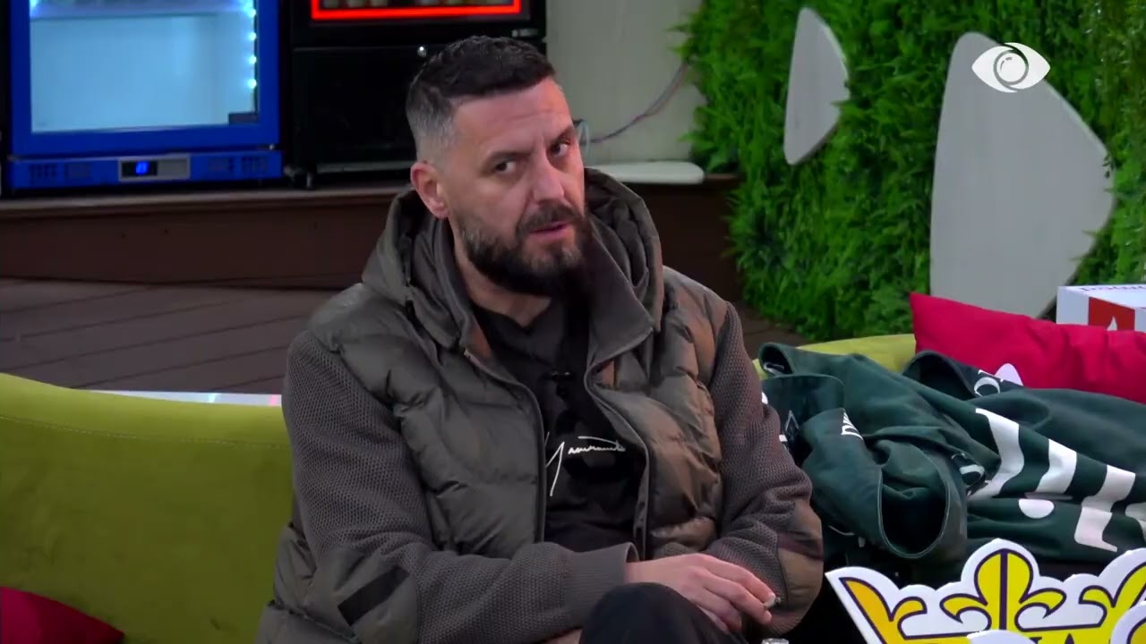 Nuk i besoj asnjë fjalë, është efekti i kukullës 'Barbi'…/ Rogerti bisedon me Mirin për Selin