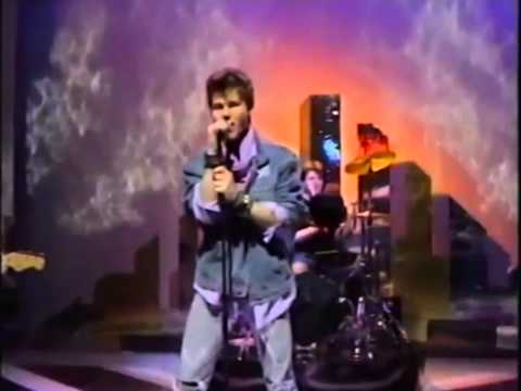 Videoclip de Manhattan Skyline (Demo) — a-ha
