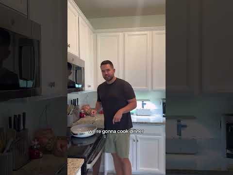 BROKE DAD MEALS UNDER $10 💰🤑#dad #parents #finance #budget #money #save #meals #food #recipe #mom