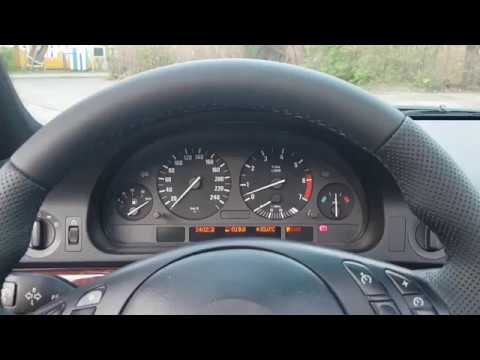 BMW e39 540i Stock exhaust sound and 0-100 km/h acceleration