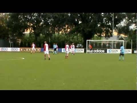 AJAX B2 - EMMEN B1 4-2 slotfase 1ste divisie A Sportpark de Toekomst