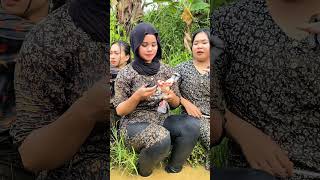 Download lagu Yuhuuu ramai banget sahabat lagi siap2🤣🤣 #gadisdesa #jandadesa #pedesaanjawabarat mp3