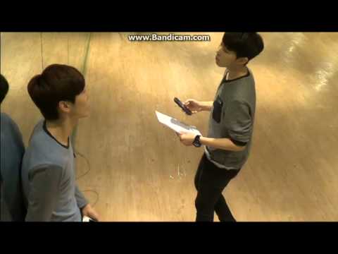 131004 SEVENTEEN TV Soonyoung & Seunggwan practice : Rain - I Do