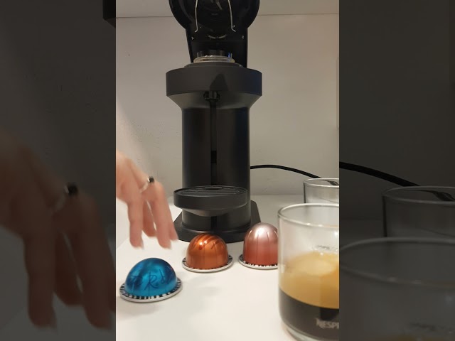 Vídeo relacionado con Nespresso Vertuo - Paquete 50 Cápsulas de Café Altissio - Intensidad 9 - Para Espresso 40 ml - (5 estuches de 10)