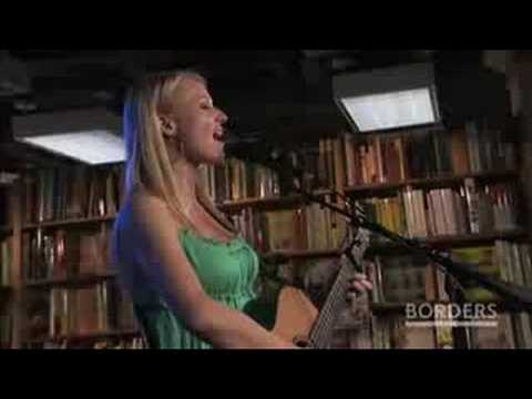 JEWEL sings "Thump Thump" Live & Acoustic