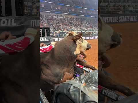 Trouble in the chutes can't stop the 40-year old 𝐋𝐄𝐆𝐄𝐍𝐃