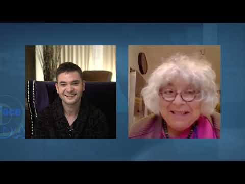 Miriam Margolyes on being scolded by Queen Elizabeth II | Face to Face with David