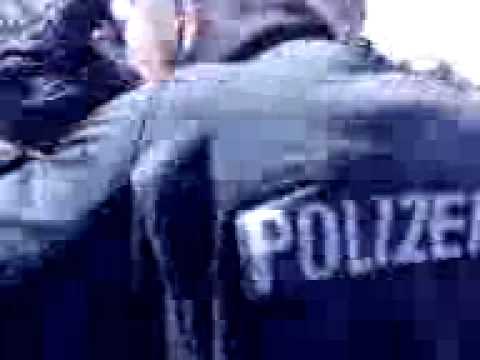 loveparade 2010 alle akten in der beschreibung !!!!.3gp