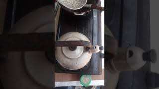 Download lagu Air Mendidih mp3 Download lagu Air Mendidih mp3